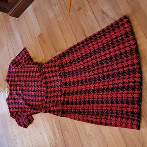 SASSCO PLEATED SKIRT AND TOP